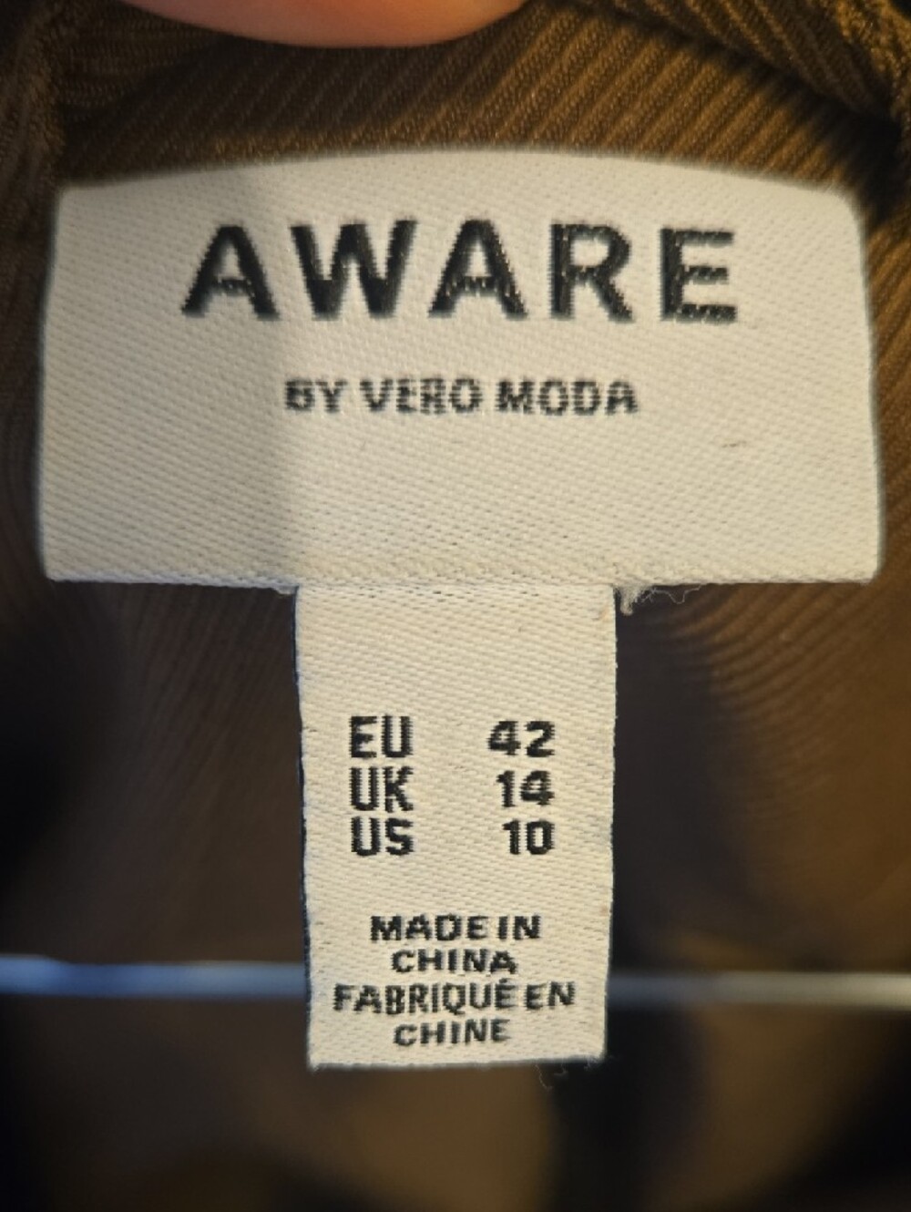 Vero Moda Tan Double-Breasted Blazer - Picture 2 of 3